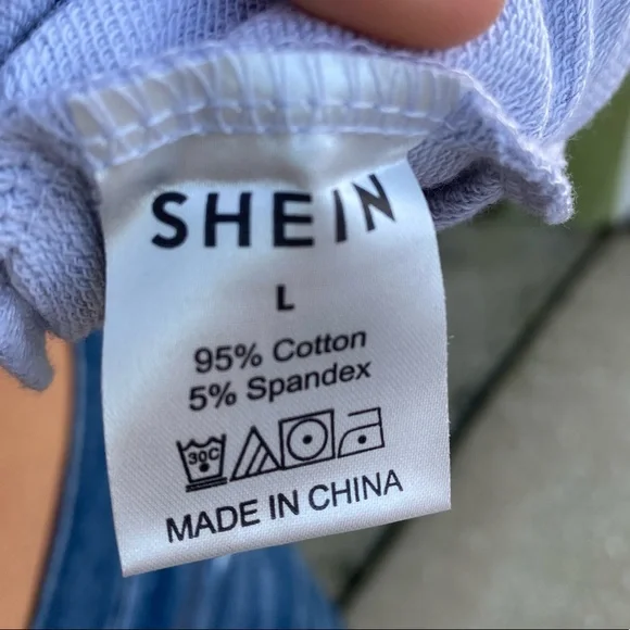 Shein Long Sleeve Women’s Graphic Crewneck Fleece Sweatshirt Gray Size L - Picture 3 of 3